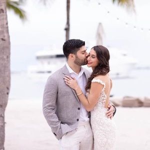 Meet your Posher, Cesar